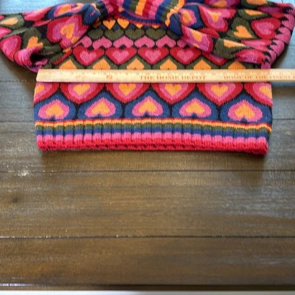 Farm Rio Colorful Heart Pattern Sweater Size Large - Picture 6 of 11